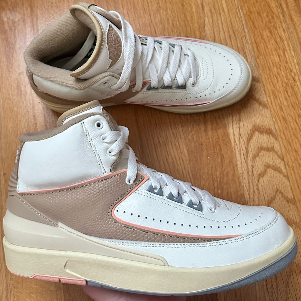 Jordan 2 Retro
Craft Sunset Haze (Women's)
